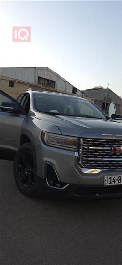 GMC Acadia